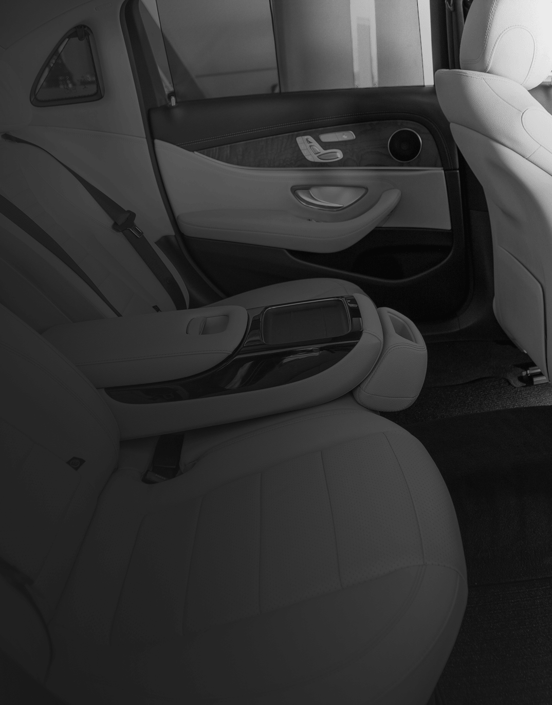 Premium MOBEX passenger cabin
